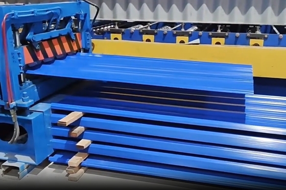 700-2000 mm di larghezza Preverniciato Ppgi Z100 bobina di acciaio laminata a freddo per materiale da costruzione
