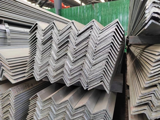 Acciaio laminato a caldo/MS angoli L Profillo uguale o disuguale angoli di acciaio Tolleranza primaria di ± 1%