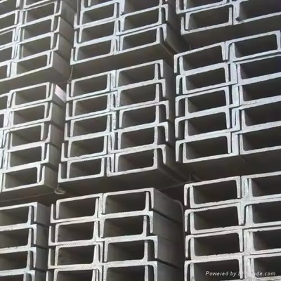 Perforazione di dimensioni standard UPN 100 Steel U Channel Bar per strutture edilizie