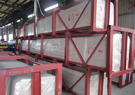 C8 C10 C12 C16 Acciaio laminato a caldo canale U non perforato per supporto strutturale