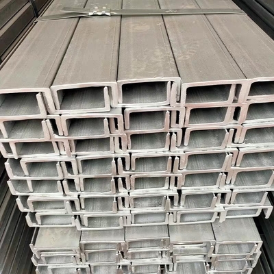 C8 C10 C12 C16 Acciaio laminato a caldo canale U non perforato per supporto strutturale