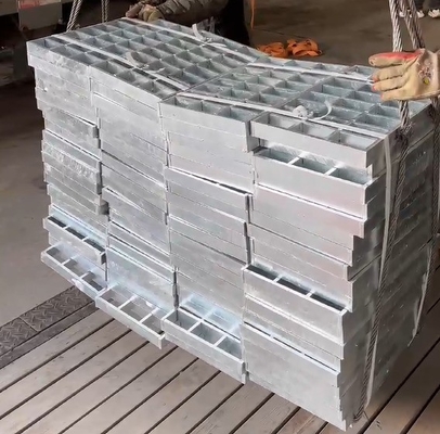 Fogli di copertura per drenaggio di griglie in acciaio galvanizzato a caldo personalizzati per l'industria delle caldaie