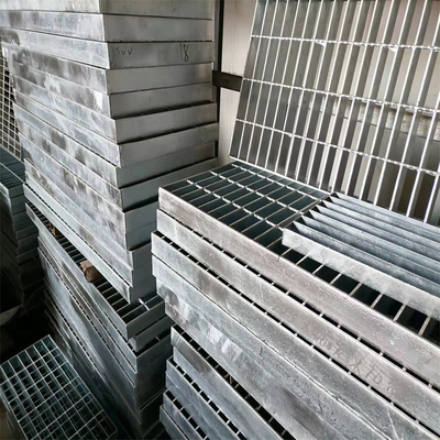 Fogli di copertura per drenaggio di griglie in acciaio galvanizzato a caldo personalizzati per l'industria delle caldaie