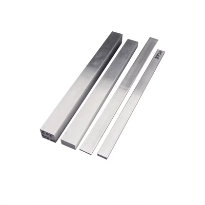Acciaio piatto laminato a caldo galvanizzato a caldo con lunghezza di 6 m e galvanizzazione a caldo