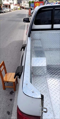 Piastra di acciaio per la modificazione di auto personalizzata con tolleranza ± 1% e design personalizzato