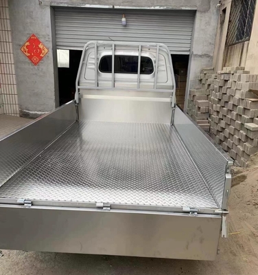Piastra di acciaio per la modificazione di auto personalizzata con tolleranza ± 1% e design personalizzato