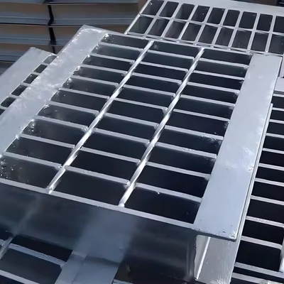 Griglia di alluminio per piattaforma di passaggio sul campo minerario acciaio galvanizzato certificato ISO9001
