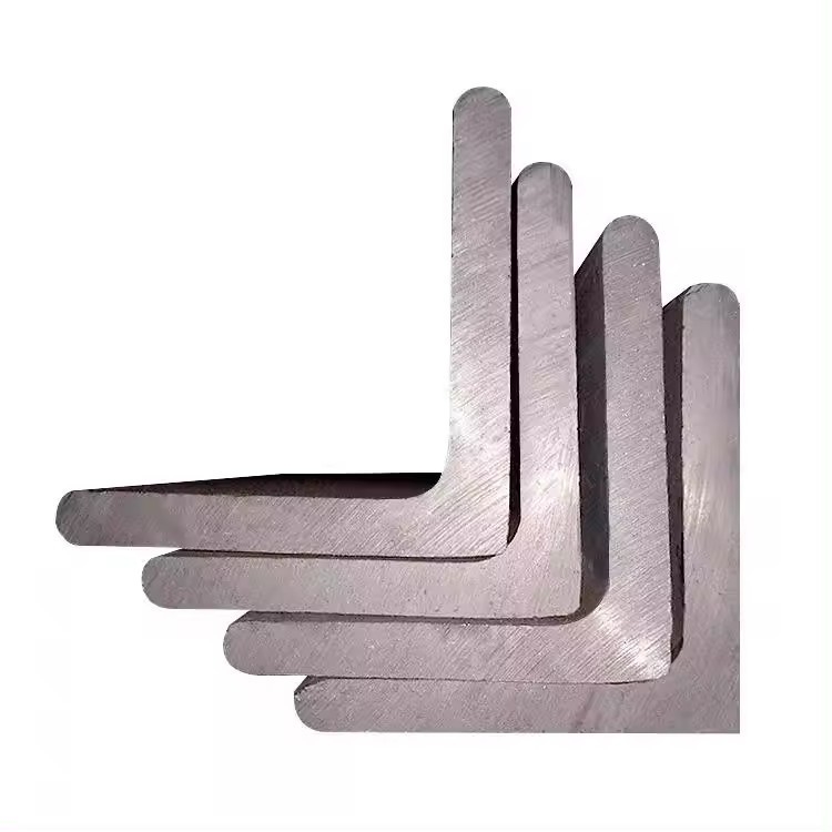 Supply Equal ASTM EN S235JR S275JR S355JR A572 Angolo in acciaio al carbonio per la struttura in acciaio